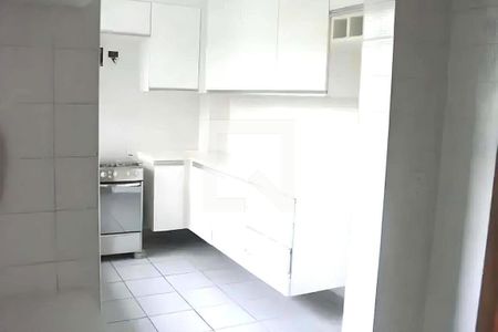 Foto 14 de apartamento à venda com 3 quartos, 215m² em Vila Suzana, São Paulo