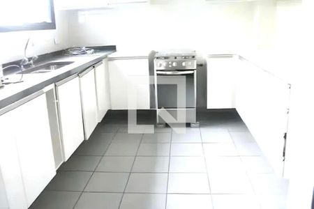 Foto 11 de apartamento à venda com 3 quartos, 215m² em Vila Suzana, São Paulo
