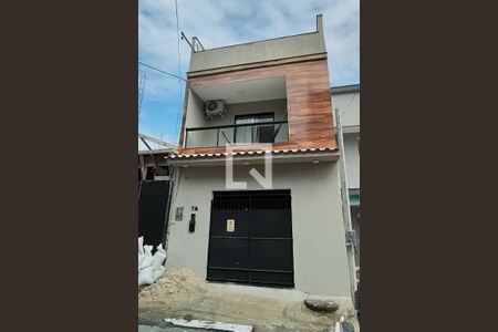 Fachada  de casa de condomínio à venda com 3 quartos, 180m² em Jacarepaguá, Rio de Janeiro