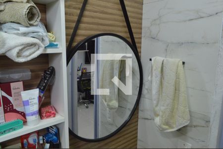 Banheiro da Suíte 2 de casa de condomínio à venda com 3 quartos, 180m² em Jacarepaguá, Rio de Janeiro