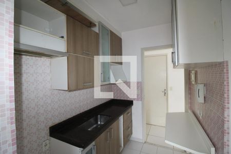 Cozinha de apartamento à venda com 2 quartos, 48m² em Vila Roque, São Paulo