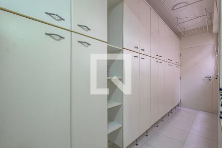 Cozinha de apartamento à venda com 2 quartos, 102m² em Consolação, São Paulo
