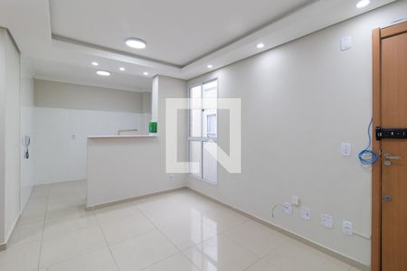 Sala de apartamento à venda com 2 quartos, 40m² em Vila Nova, Porto Alegre