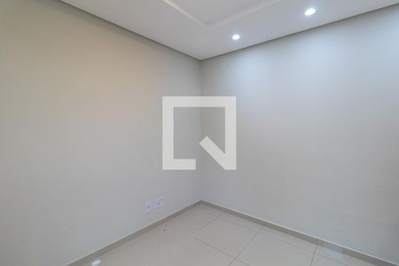 Quarto 2 de apartamento à venda com 2 quartos, 40m² em Vila Nova, Porto Alegre
