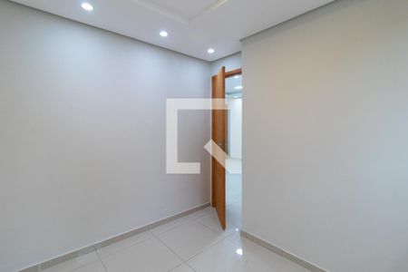 Quarto 2 de apartamento à venda com 2 quartos, 40m² em Vila Nova, Porto Alegre