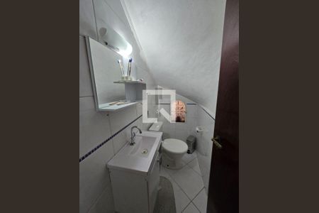 Casa à venda com 4 quartos, 179m² em Vila Gomes, São Paulo
