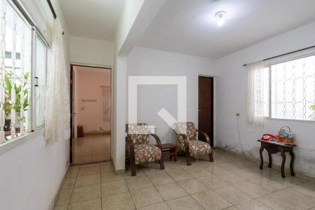 Casa à venda com 4 quartos, 60m² em Vila Progredior, São Paulo