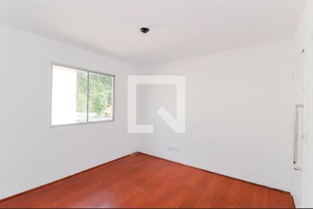 Sala de casa de condomínio para alugar com 2 quartos, 55m² em Vila Sao Joao Batista, Guarulhos