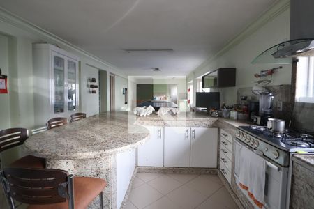 Cozinha de casa à venda com 6 quartos, 438m² em Nossa Senhora das Gracas, Canoas