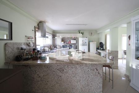 Cozinha de casa à venda com 6 quartos, 438m² em Nossa Senhora das Gracas, Canoas