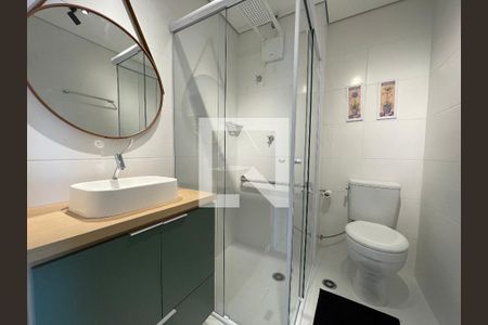 Banheiro de apartamento para alugar com 1 quarto, 24m² em Butantã, São Paulo