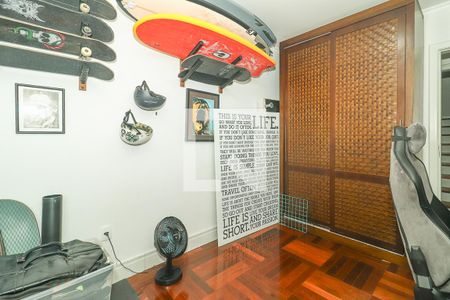 Quarto  de apartamento à venda com 3 quartos, 178m² em Petrópolis, Porto Alegre