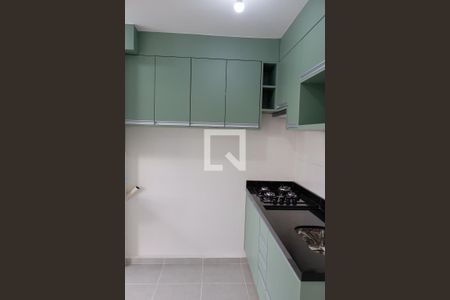 Cozinha de apartamento para alugar com 1 quarto, 43m² em Vila Yolanda, Osasco