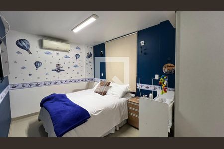 Quarto de apartamento à venda com 1 quarto, 64m² em Aeroporto, Belo Horizonte