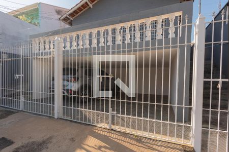 Fachada  de casa à venda com 4 quartos, 300m² em Parque da Figueira, Campinas