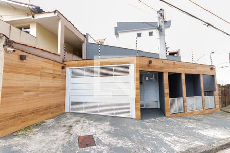 Fachada de casa de condomínio à venda com 2 quartos, 75m² em Vila Curuçá, Santo André