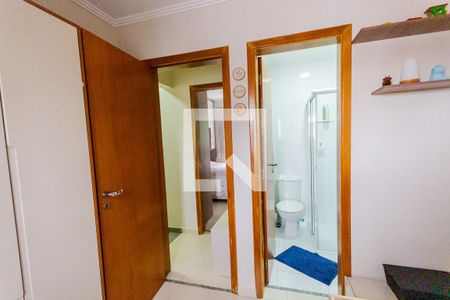 Suíte 1 de casa de condomínio à venda com 2 quartos, 75m² em Vila Curuçá, Santo André
