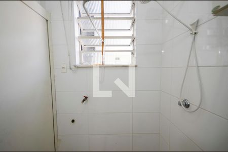 Banheiro de apartamento à venda com 1 quarto, 45m² em Praça da Bandeira, Rio de Janeiro