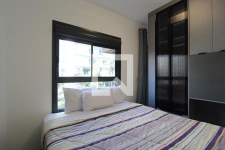 Quarto de kitnet/studio para alugar com 1 quarto, 27m² em Indianópolis, São Paulo