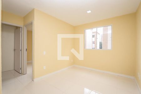 Sala de apartamento para alugar com 2 quartos, 39m² em Jardim Cláudia, São Paulo