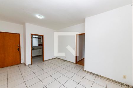Sala de apartamento para alugar com 3 quartos, 90m² em Estoril, Belo Horizonte