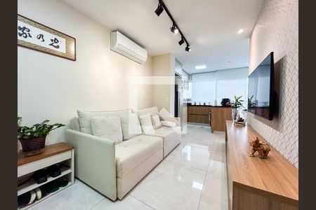 Sala de apartamento à venda com 2 quartos, 52m² em Santo Amaro, São Paulo