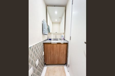 Lavabo de apartamento à venda com 2 quartos, 52m² em Santo Amaro, São Paulo