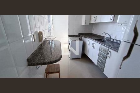 Cozinha de apartamento à venda com 2 quartos, 63m² em Jardim Monte Alegre, Taboão da Serra