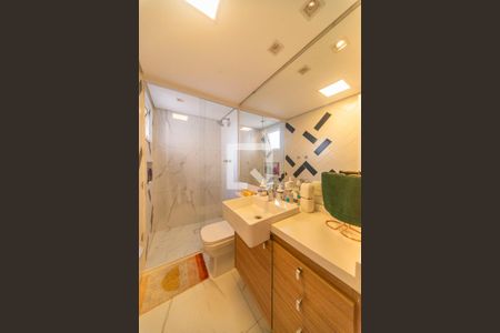 Banheiro Social de apartamento à venda com 2 quartos, 67m² em Vila Boa Vista, Santo André