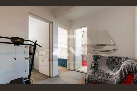 Casa à venda com 3 quartos, 400m² em Vila das Merces, São Paulo