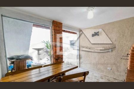 Casa à venda com 3 quartos, 400m² em Vila das Merces, São Paulo