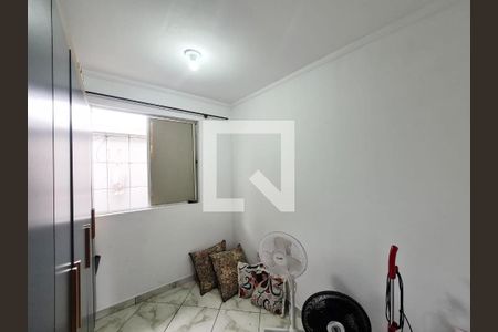 Quarto 2 de apartamento para alugar com 2 quartos, 33m² em Vila Nova Bonsucesso, Guarulhos