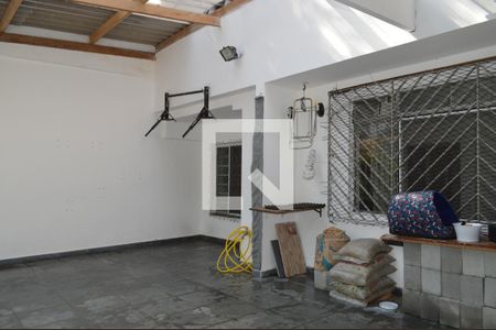 Garagem de casa à venda com 3 quartos, 200m² em Vila Mariana, São Paulo