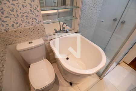 Banheiro da Suíte 2 de apartamento para alugar com 2 quartos, 82m² em Vila Cruzeiro, São Paulo