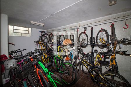 Área comum - Bicicletario de apartamento para alugar com 2 quartos, 82m² em Vila Cruzeiro, São Paulo