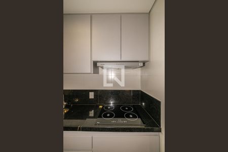 Cozinha de apartamento para alugar com 1 quarto, 75m² em Santa Efigênia, Belo Horizonte