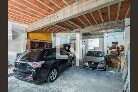 Garagem de casa para alugar com 3 quartos, 286m² em Brasilândia, São Paulo