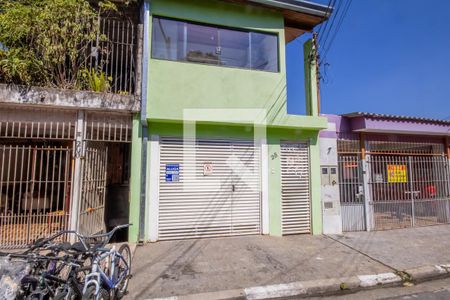 Fachada de casa à venda com 3 quartos, 174m² em Jardim D’abril, Osasco