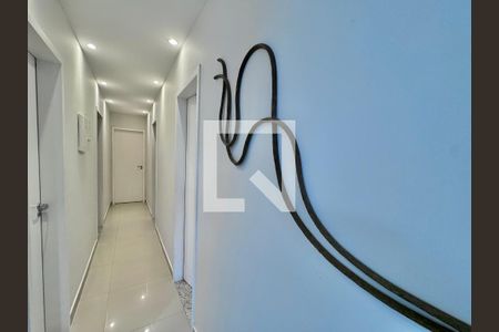 Corredor de casa de condomínio à venda com 3 quartos, 200m² em Vargem Grande, Rio de Janeiro
