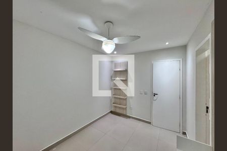 Suíte 3 (Canadense) de casa de condomínio à venda com 3 quartos, 200m² em Vargem Grande, Rio de Janeiro