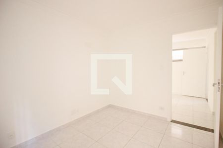 Quarto 3 de apartamento para alugar com 3 quartos, 77m² em Alto de Pinheiros, São Paulo