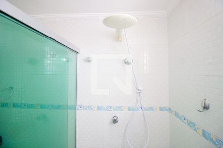Banheiro de apartamento para alugar com 3 quartos, 77m² em Alto de Pinheiros, São Paulo