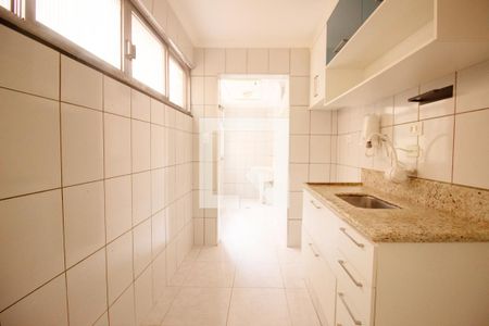 Cozinha de apartamento para alugar com 3 quartos, 77m² em Alto de Pinheiros, São Paulo