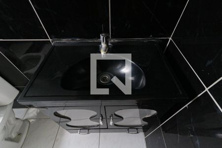 Banheiro de apartamento à venda com 2 quartos, 56m² em Maria da Graça, Rio de Janeiro