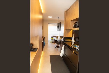Cozinha de kitnet/studio à venda com 1 quarto, 37m² em Campo Belo, São Paulo