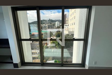 Sacada/Sala de apartamento à venda com 3 quartos, 88m² em Serra, Belo Horizonte