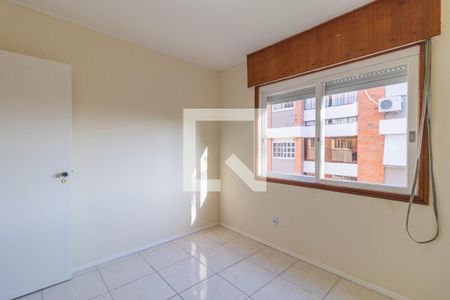 Quarto 1 de apartamento para alugar com 2 quartos, 58m² em Vila Nova, Porto Alegre