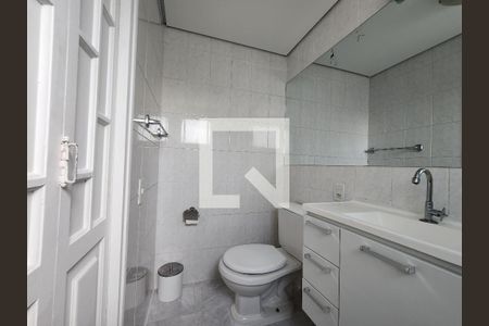 Banheiro de apartamento para alugar com 1 quarto, 37m² em Indianópolis, São Paulo