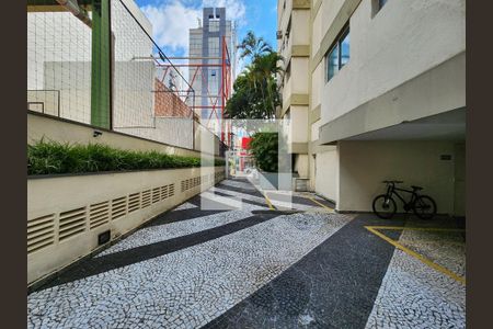 Garagem de apartamento para alugar com 1 quarto, 37m² em Indianópolis, São Paulo