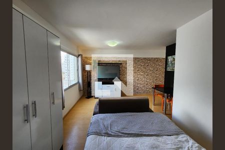 Sala/Quarto de apartamento para alugar com 1 quarto, 37m² em Indianópolis, São Paulo